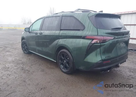 2025 Toyota Sienna Woodland Edition z USA, uszkodzony, nr VIN 5TDCSKFCXSS209959